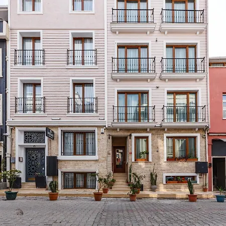 Menar Hotel&suites -old Sultanahmet Апарт-отель Стамбул