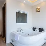 Menar Hotel&suites -old Sultanahmet 公寓式酒店 3*