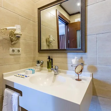 Menar Hotel&suites -old Sultanahmet 3* איסטמבול