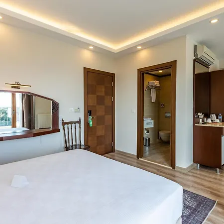 アパートホテル Menar Hotel&suites -old Sultanahmet 3*